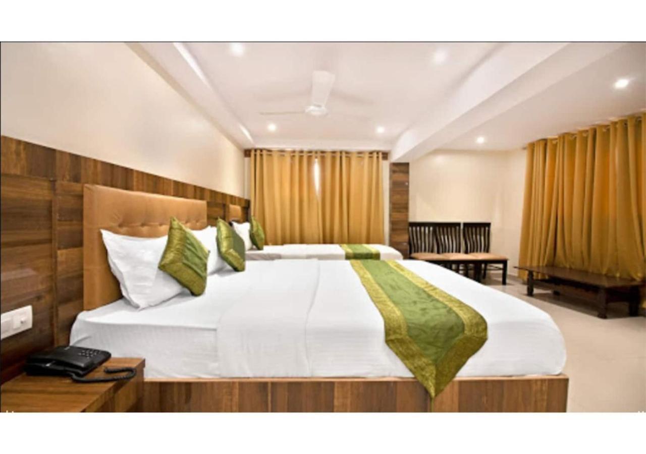 Rk Hotel-Near Grant Road Railway Station Mumbai Luaran gambar