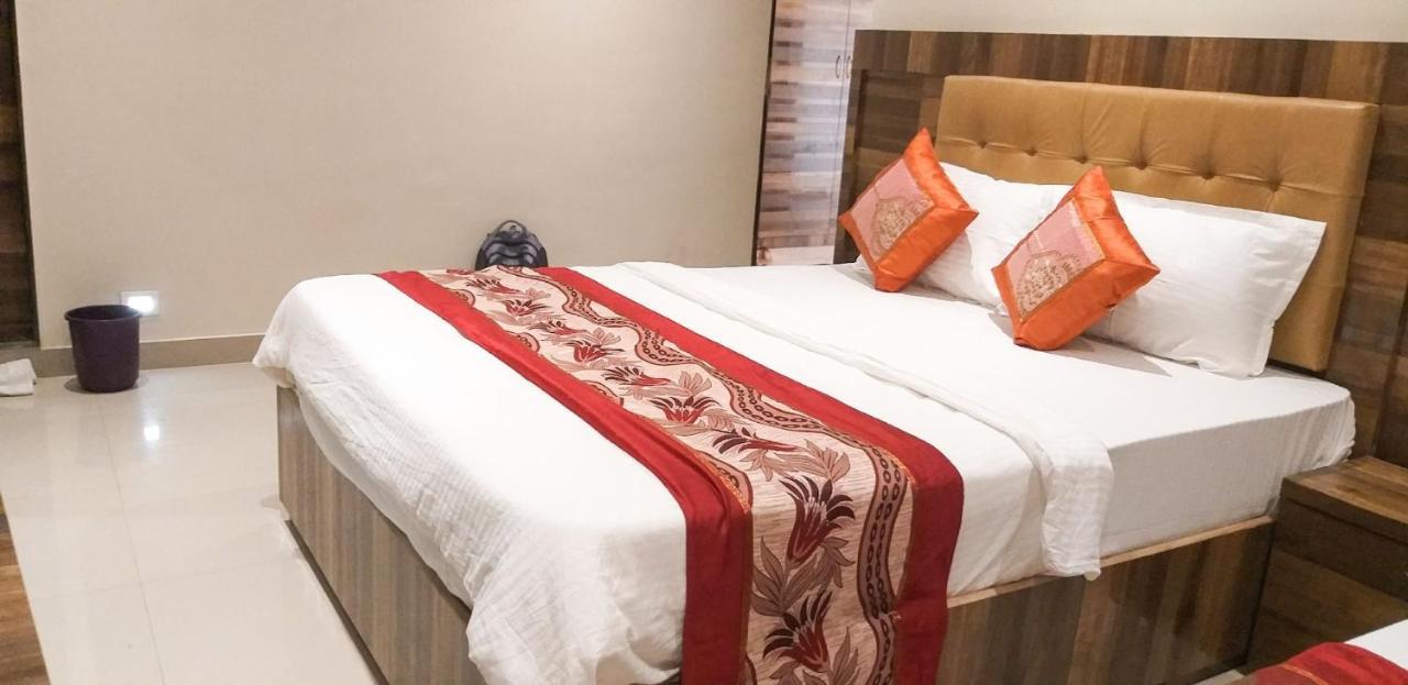 Rk Hotel-Near Grant Road Railway Station Mumbai Luaran gambar