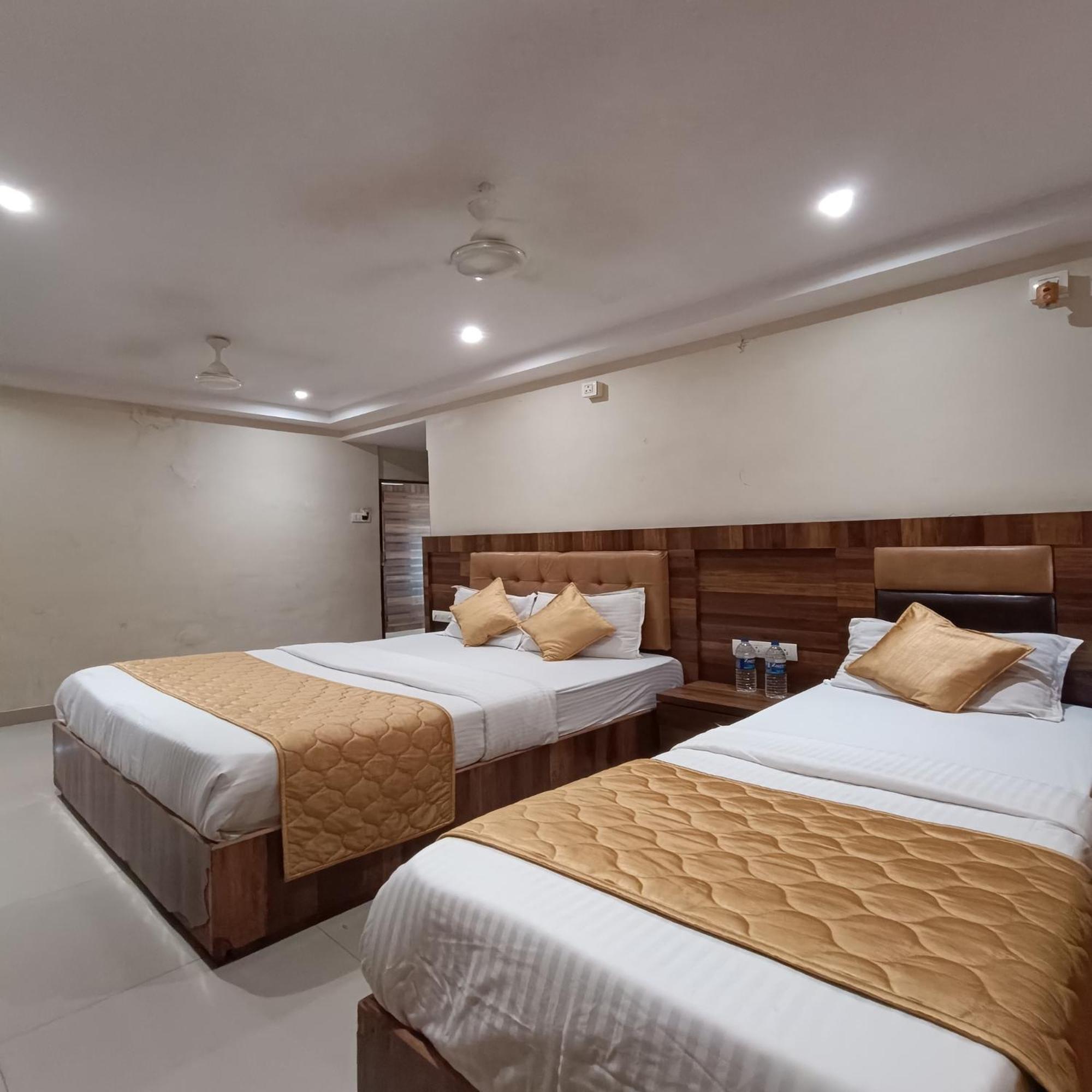 Rk Hotel-Near Grant Road Railway Station Mumbai Luaran gambar